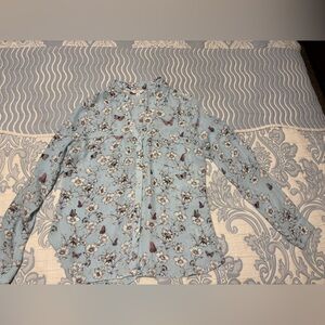 Candie's Floral Print Blouse